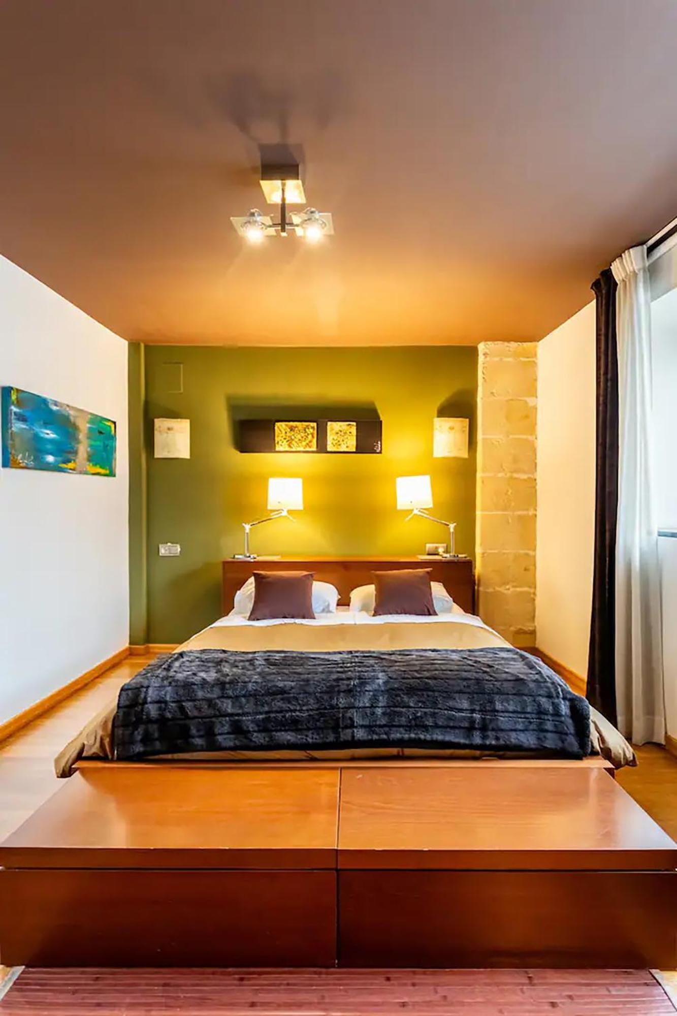 Апартаменты Artqhost Jerez Huge Loft & Free Parking Херес-де-ла-Фронтера Экстерьер фото