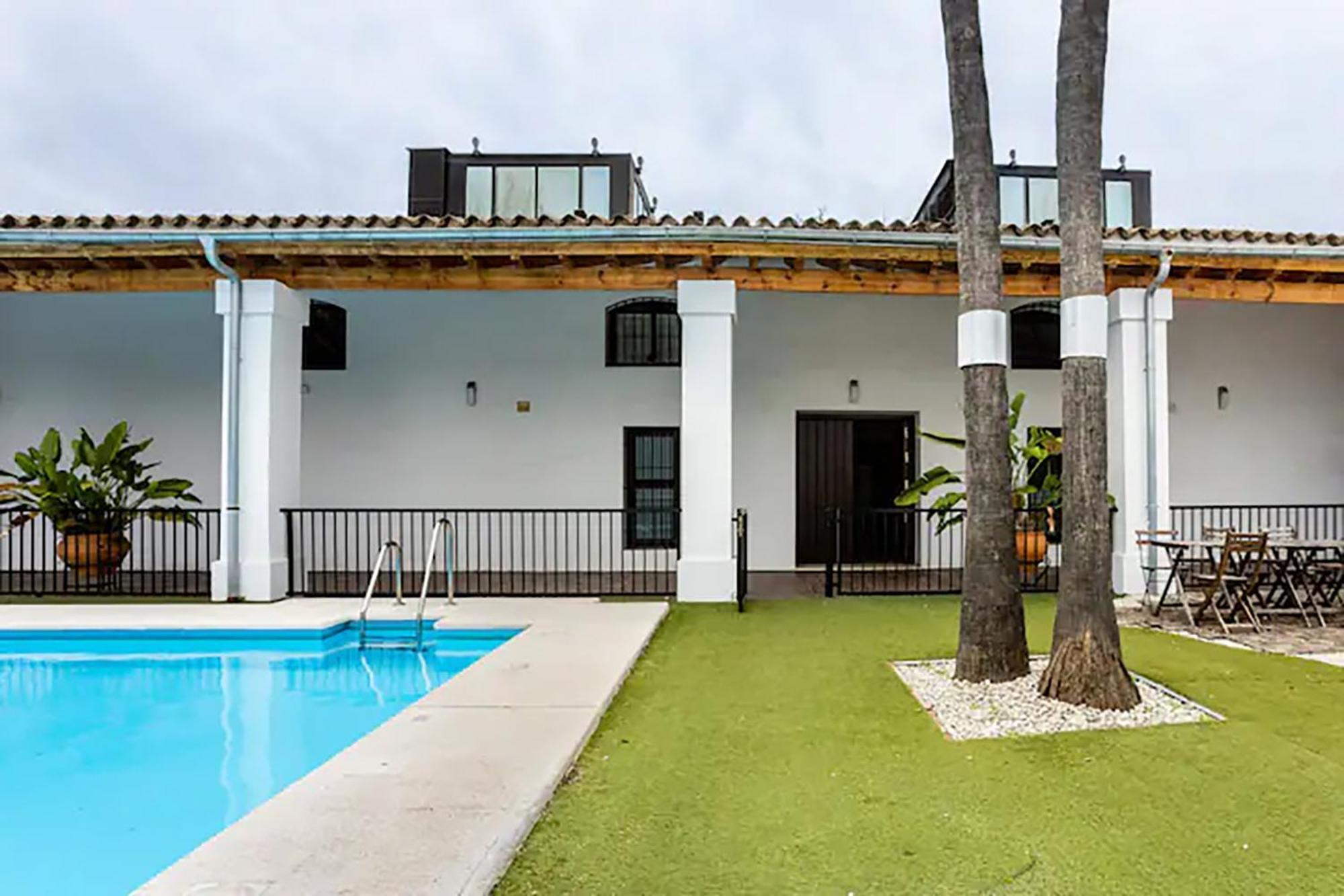 Апартаменты Artqhost Jerez Huge Loft & Free Parking Херес-де-ла-Фронтера Экстерьер фото