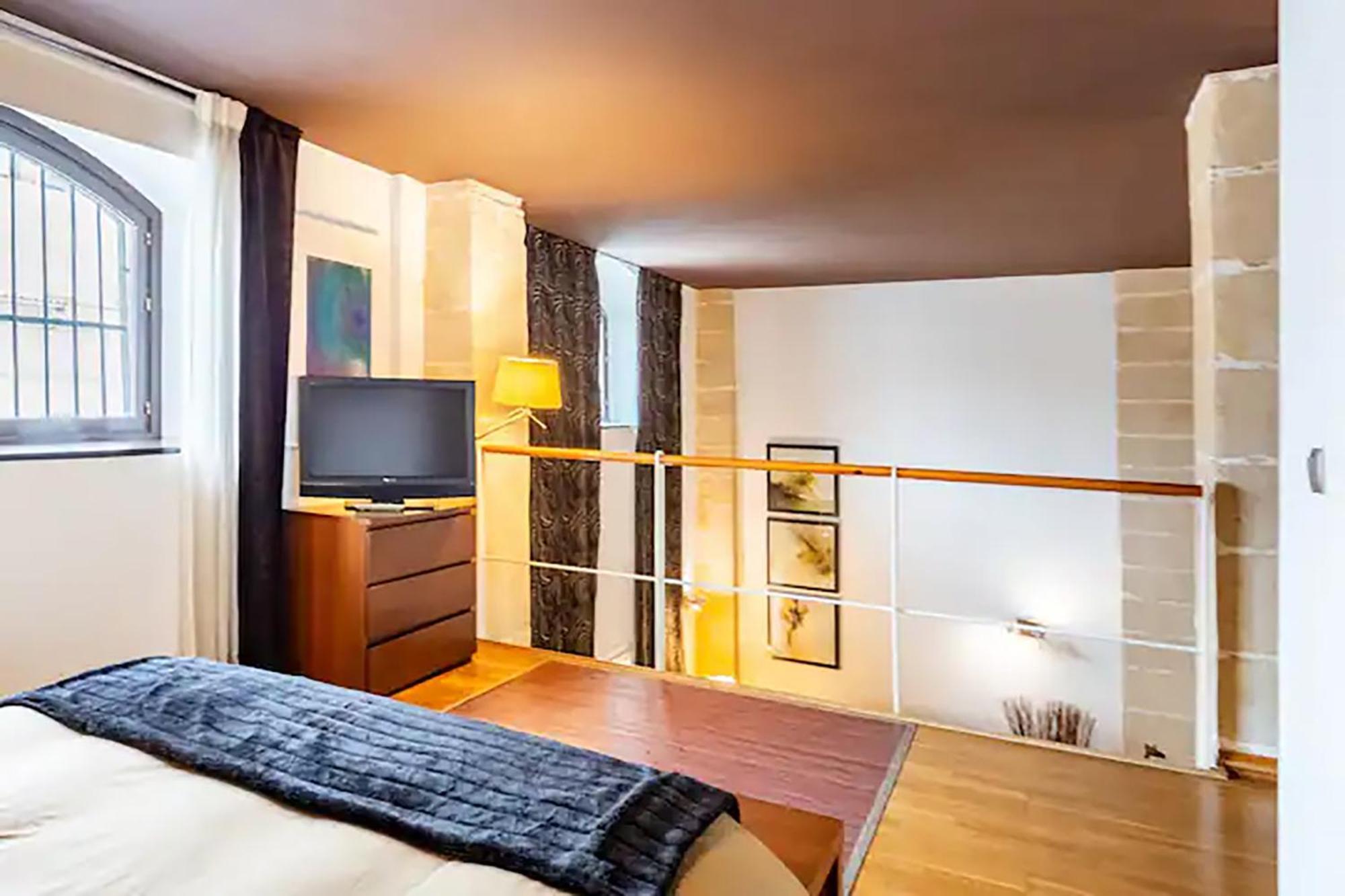 Апартаменты Artqhost Jerez Huge Loft & Free Parking Херес-де-ла-Фронтера Экстерьер фото