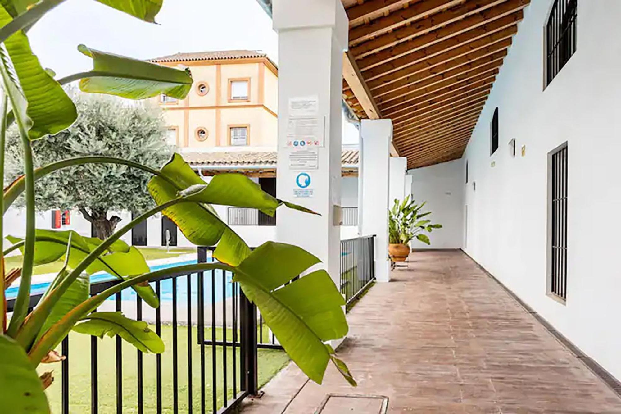 Апартаменты Artqhost Jerez Huge Loft & Free Parking Херес-де-ла-Фронтера Экстерьер фото